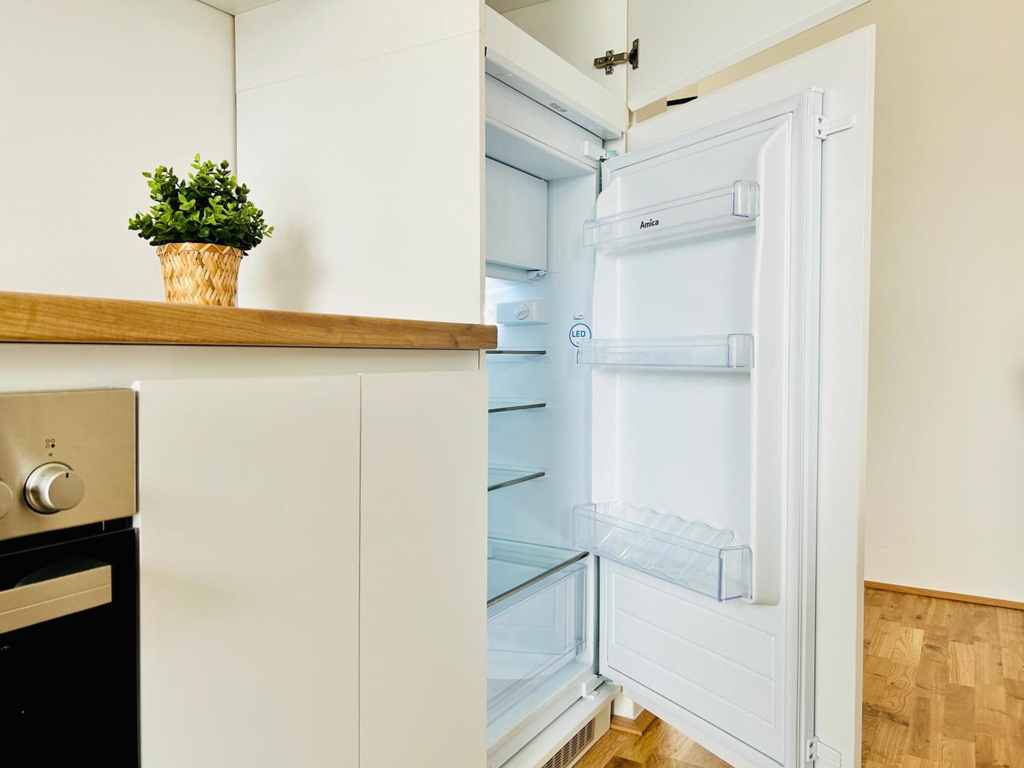 Modern Apartment With Balcony & Free Parking - Nearby Metro Vienna Esterno foto