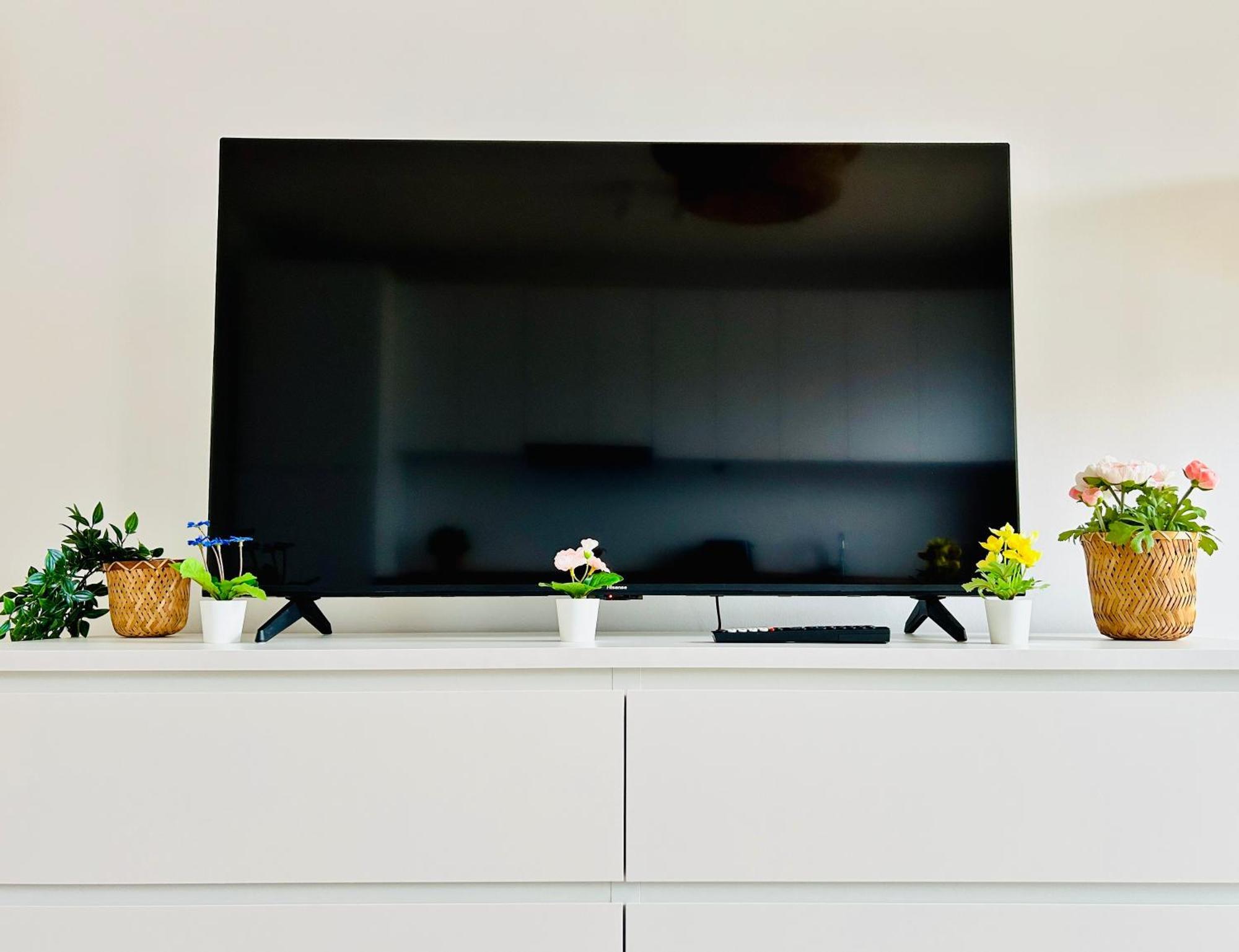 Modern Apartment With Balcony & Free Parking - Nearby Metro Vienna Esterno foto