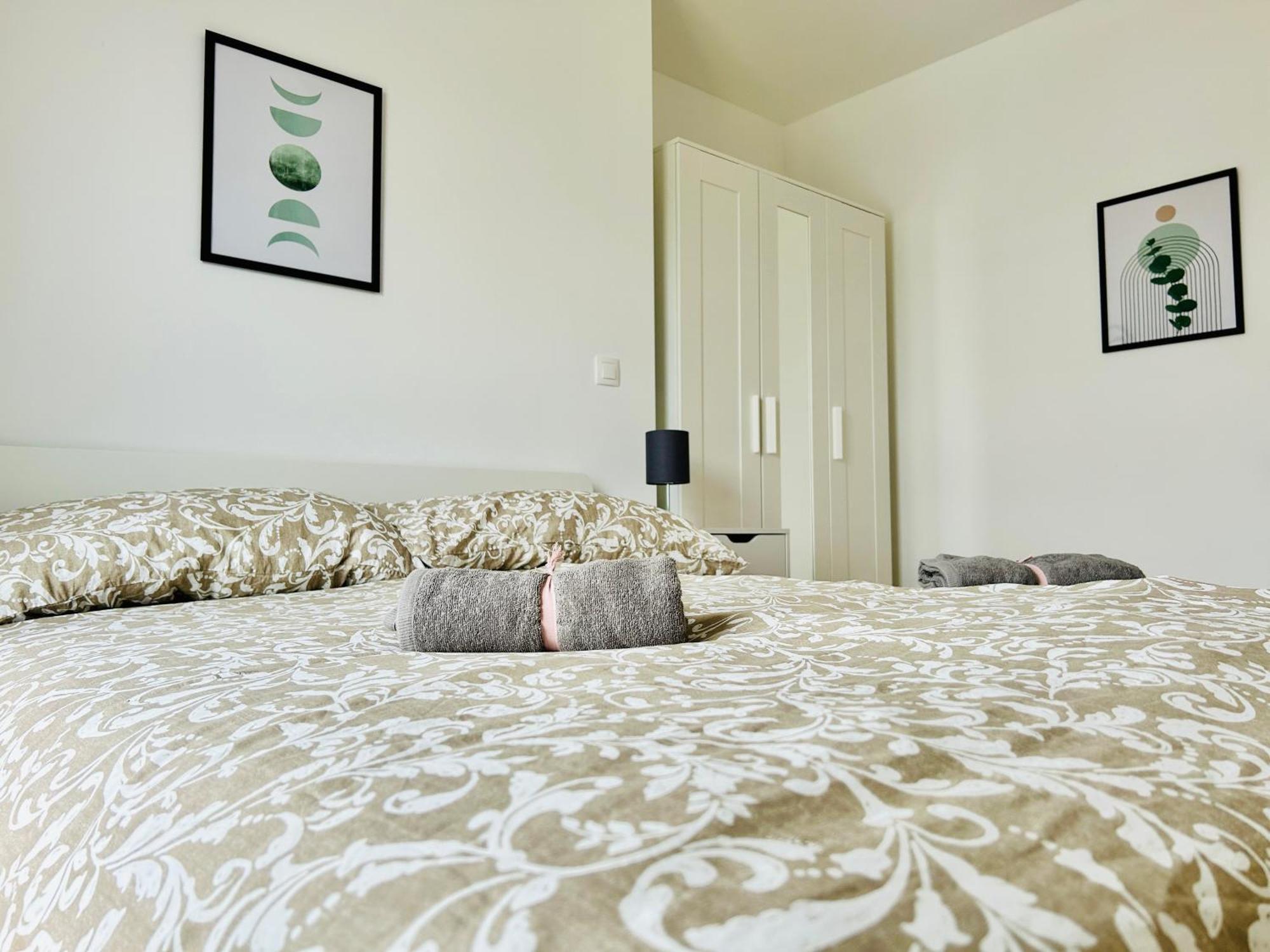 Modern Apartment With Balcony & Free Parking - Nearby Metro Vienna Esterno foto