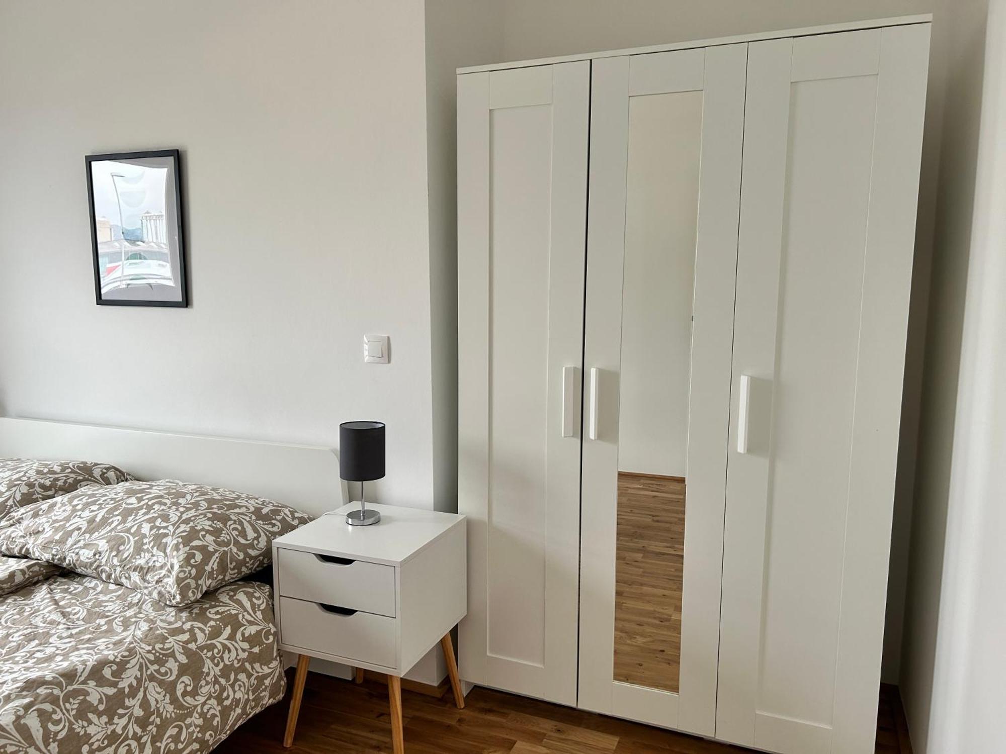 Modern Apartment With Balcony & Free Parking - Nearby Metro Vienna Esterno foto