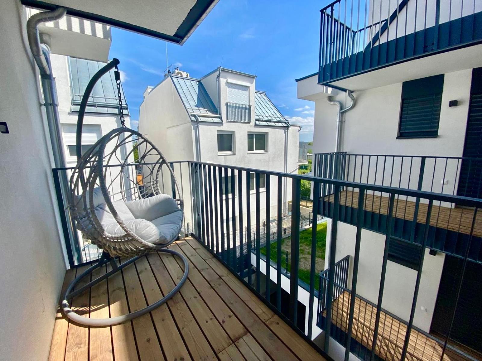 Modern Apartment With Balcony & Free Parking - Nearby Metro Vienna Esterno foto