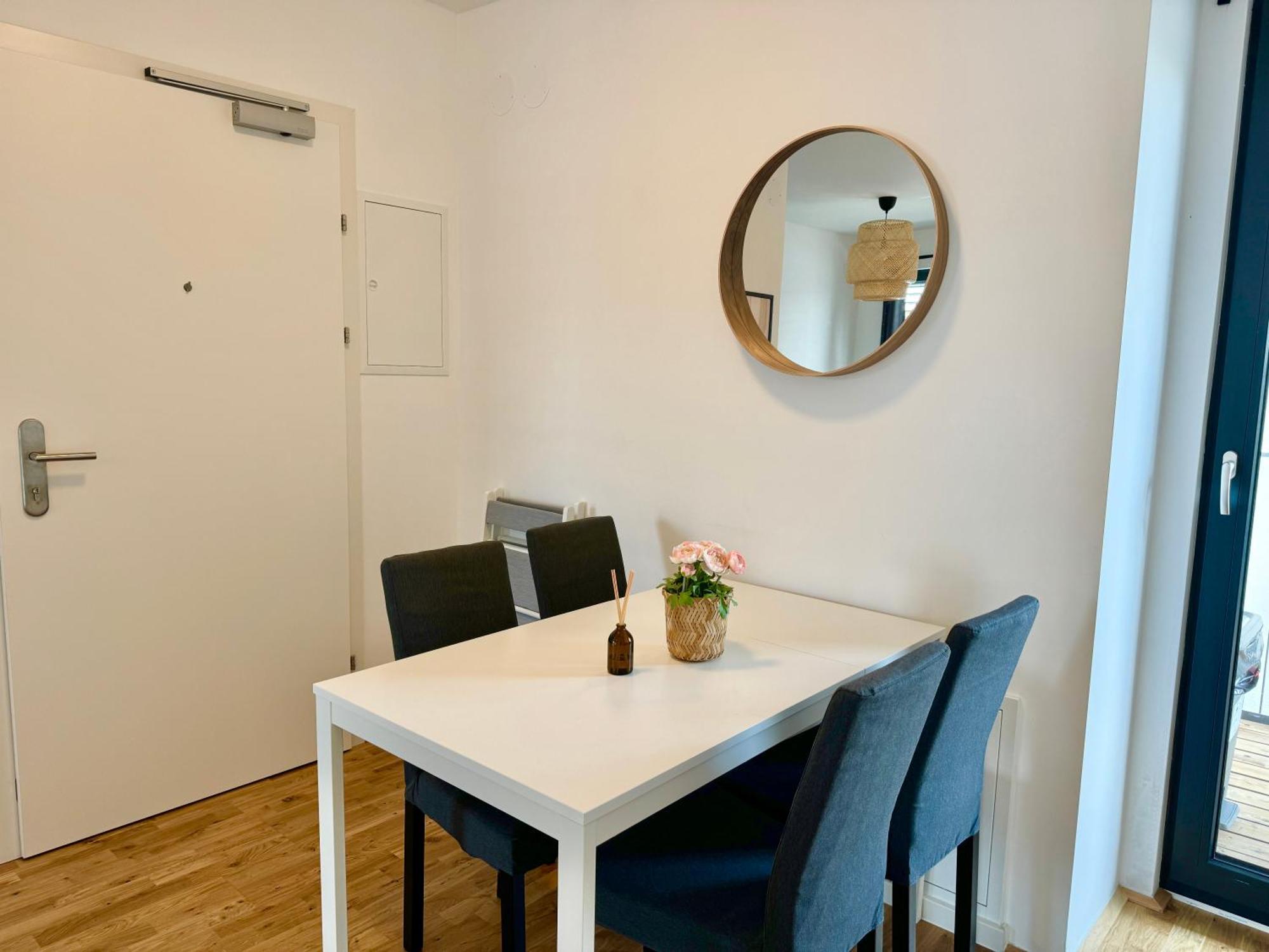 Modern Apartment With Balcony & Free Parking - Nearby Metro Vienna Esterno foto