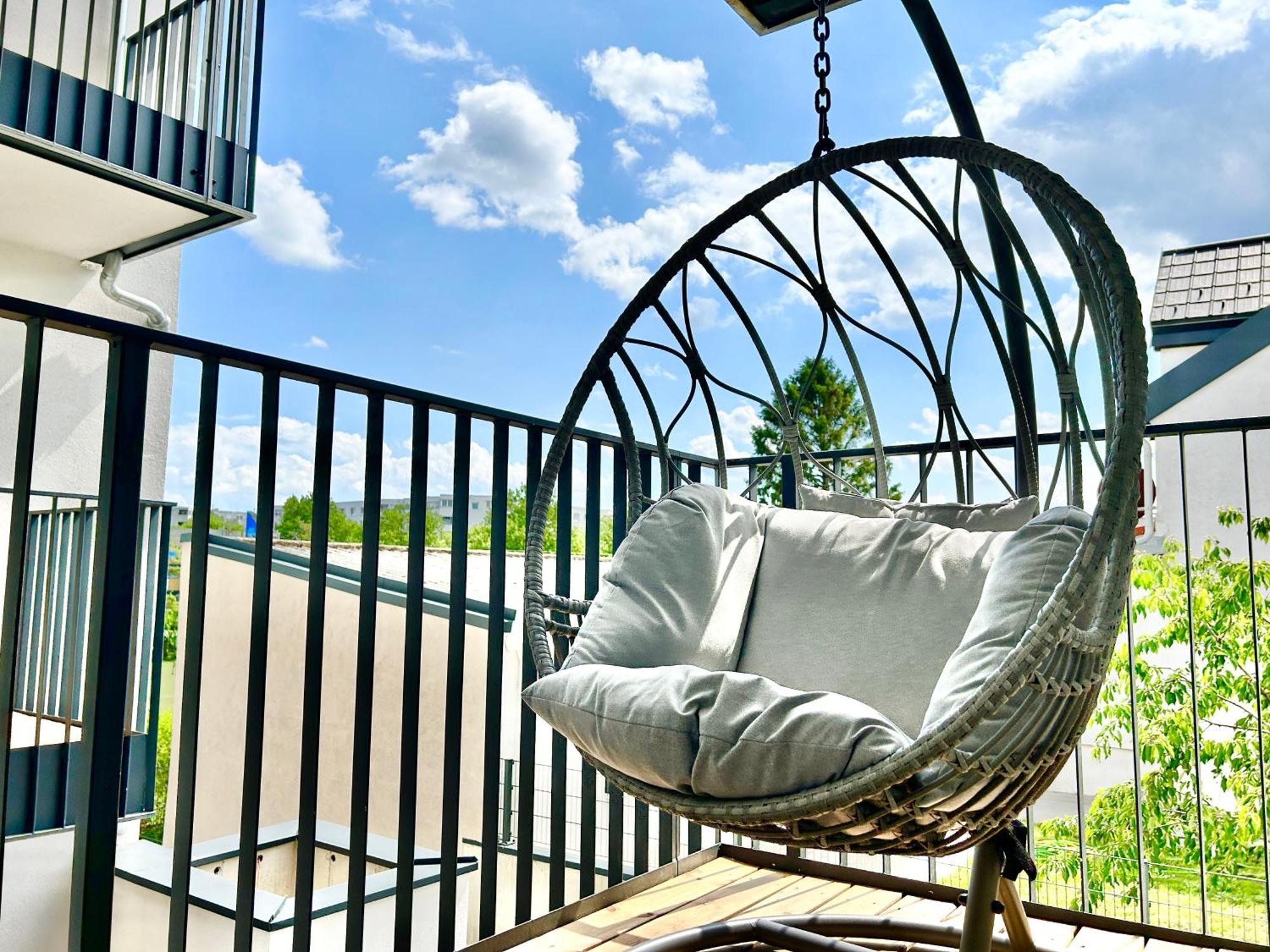 Modern Apartment With Balcony & Free Parking - Nearby Metro Vienna Esterno foto