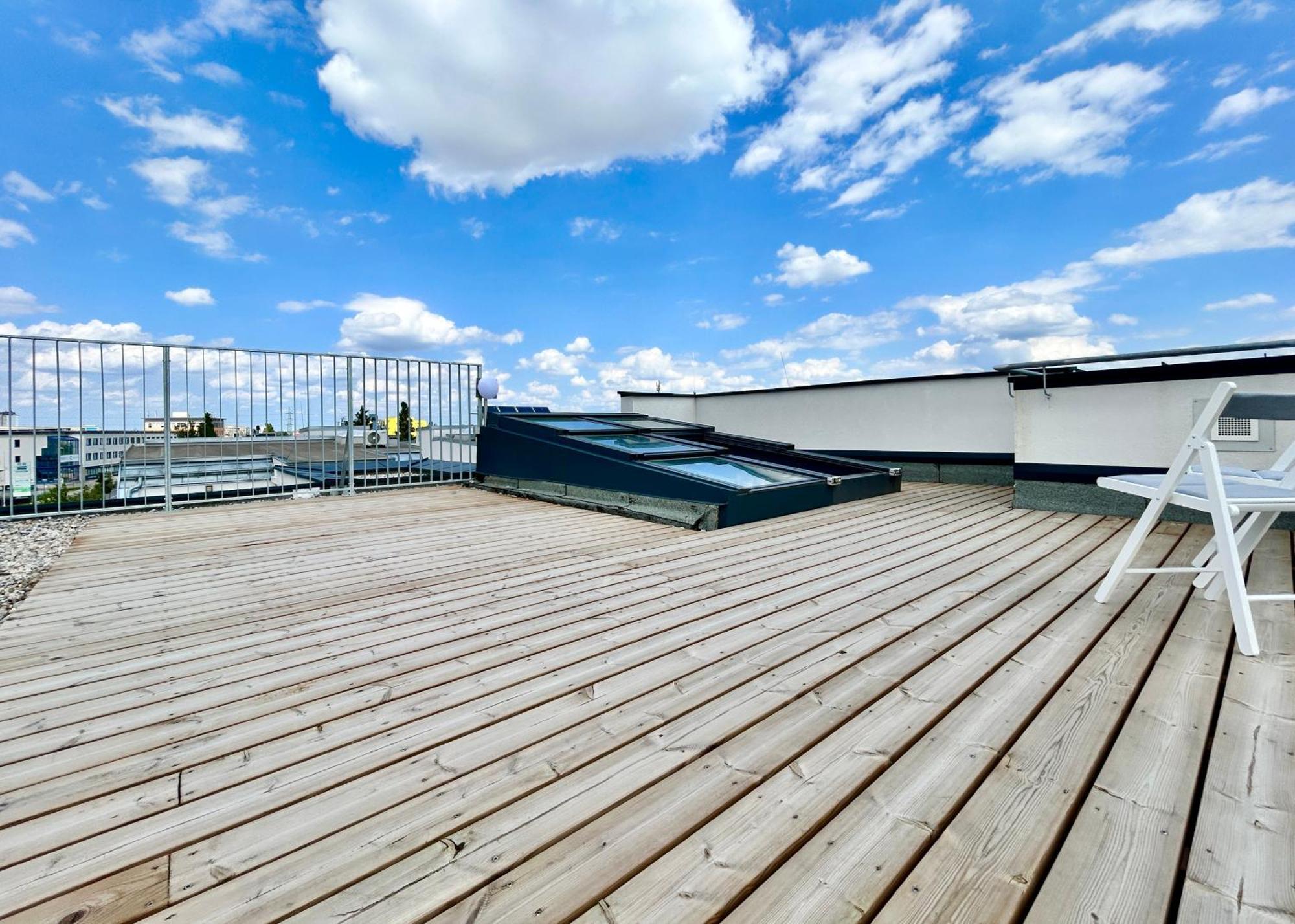 Modern Apartment With Balcony & Free Parking - Nearby Metro Vienna Esterno foto